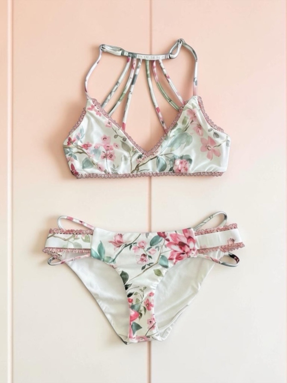 Isabella Rose Osaka Bikini Set | Floral Crochet Trim | Size M